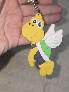 Nintendo Super Mario Bros - [Koopa Troopa] Rubber 2-Sided Keychain